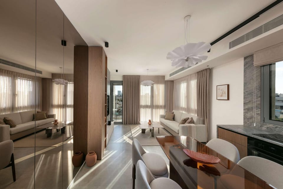 Executive 2BR Balcony - Diz Sq View - MAMAD D80 Apartment in Tel Aviv-Yafo