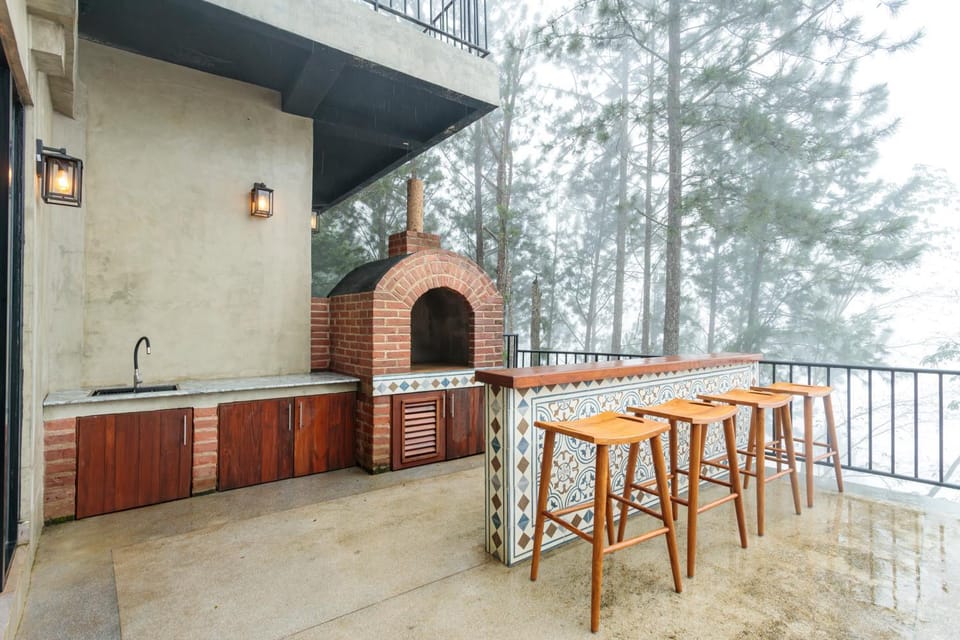 Balcony/Terrace, Dining area