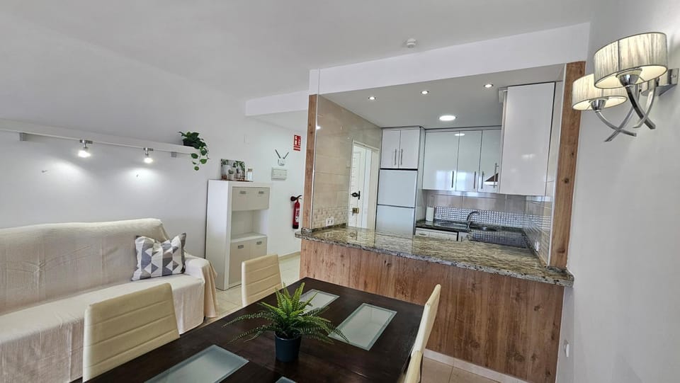 The Floating Terrace - Frontline Sea View Benalmadena Apartment in Benalmadena