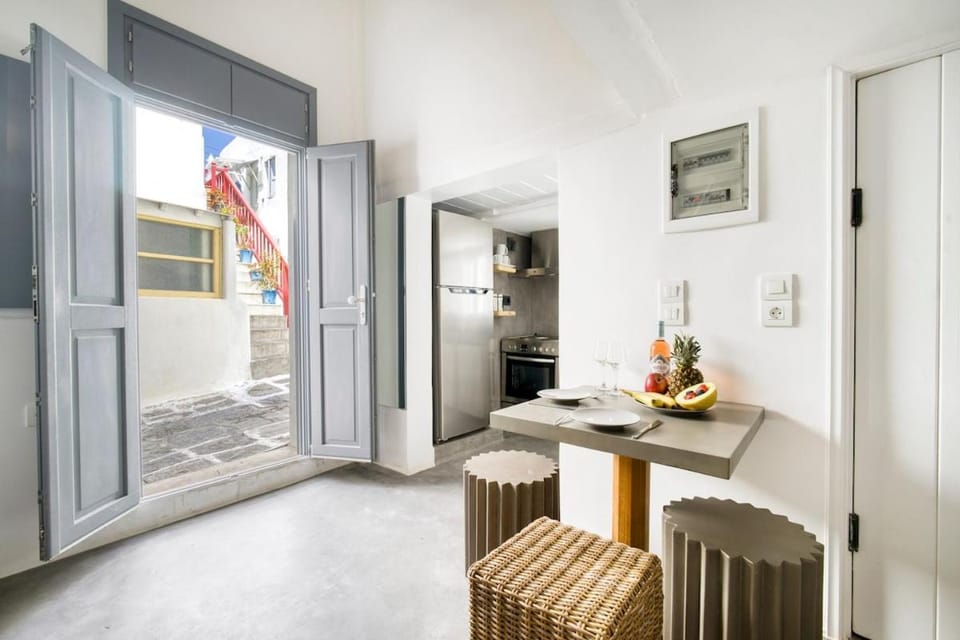 Mykonos Yialos Town Home Loft - by Hospirit Apartment in Mykonos