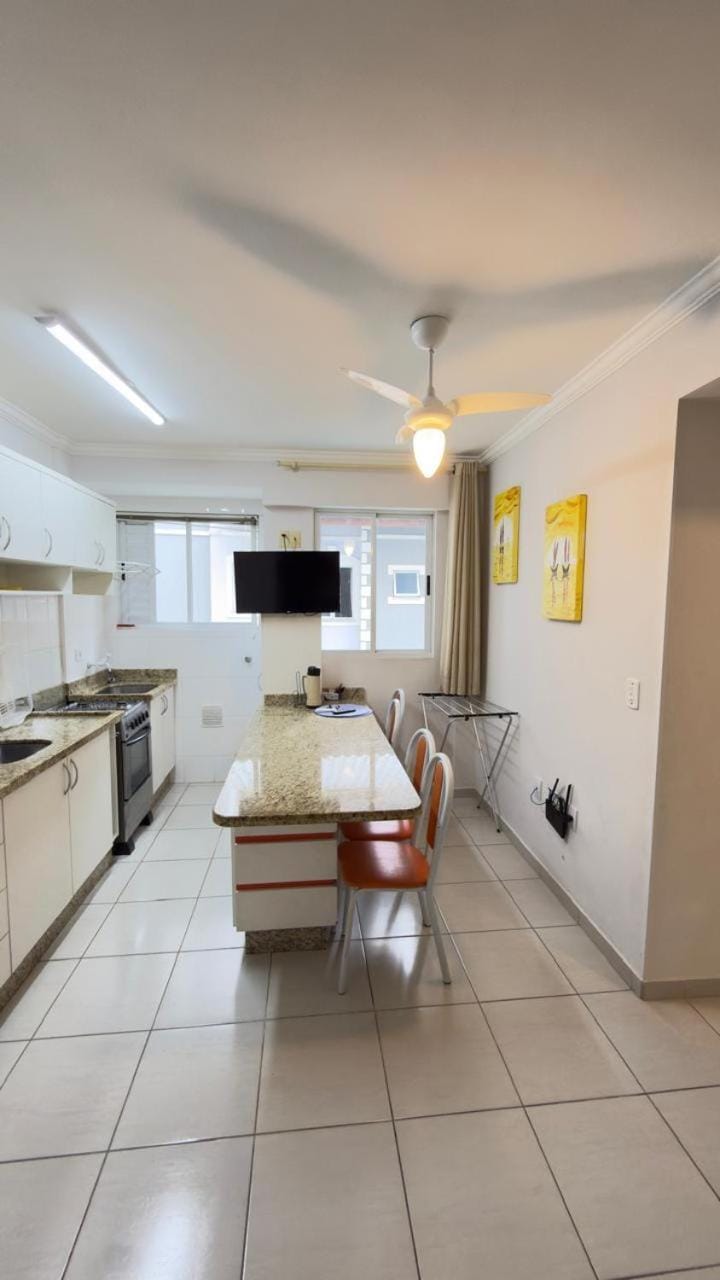 Apto proximo ao mar rua 224 Meia Praia Apartment in Porto Belo