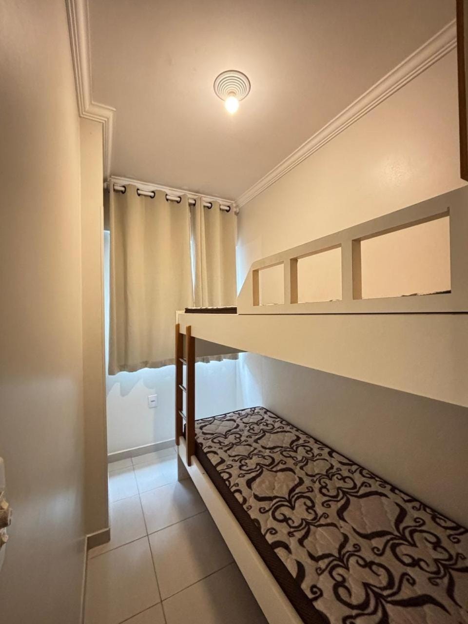 Apto proximo ao mar rua 224 Meia Praia Apartment in Porto Belo