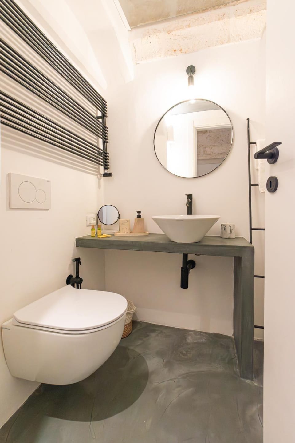 Toilet, Bathroom