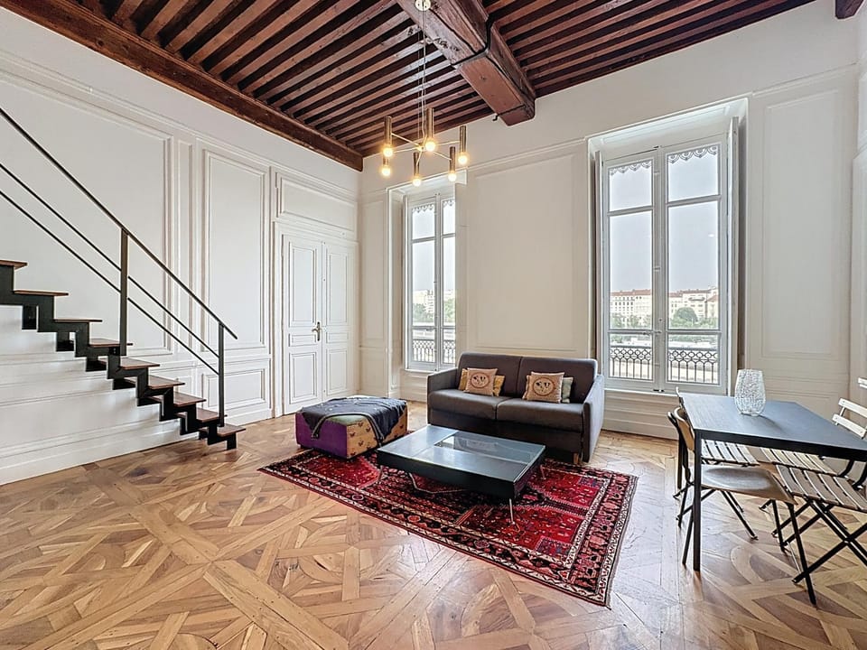My home Lyon Presque îles Lassagne Bis Apartment in Lyon