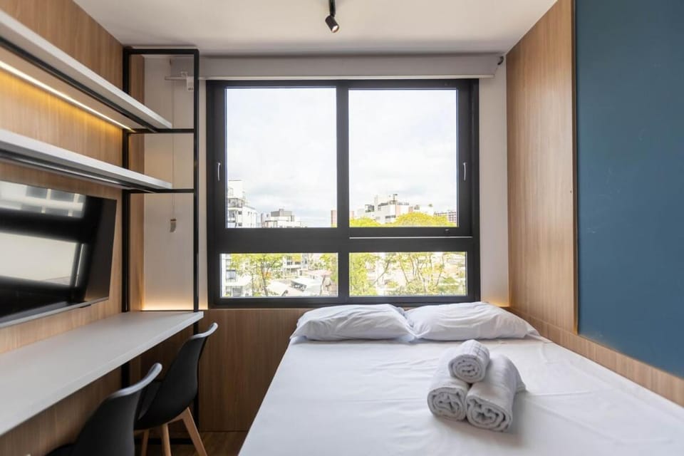 ECS714 Practical and Modern In the Heart of CWB Apartment in Curitiba