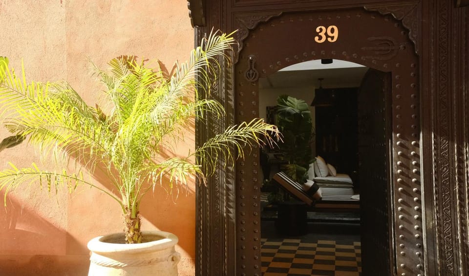 Facade/entrance, Day