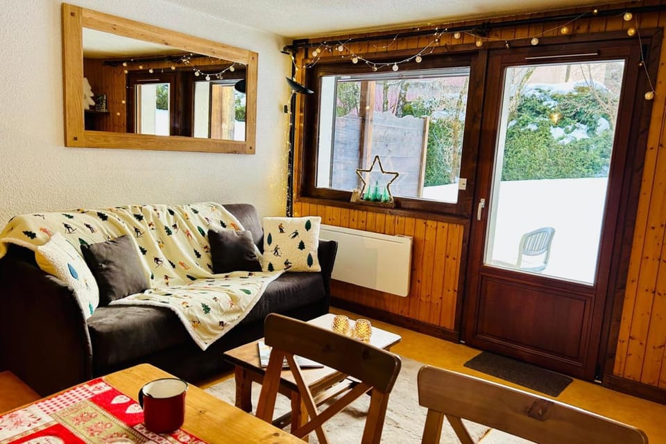 Cozy with garden parking and Mont-Blanc view Apartment in Chamonix