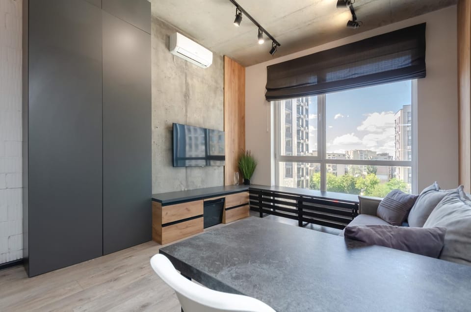 TV and multimedia, Living room, Seating area, fireplace, heating