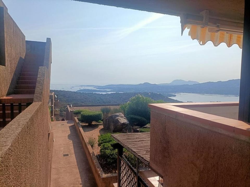 Day, Natural landscape, View (from property/room), Balcony/Terrace
