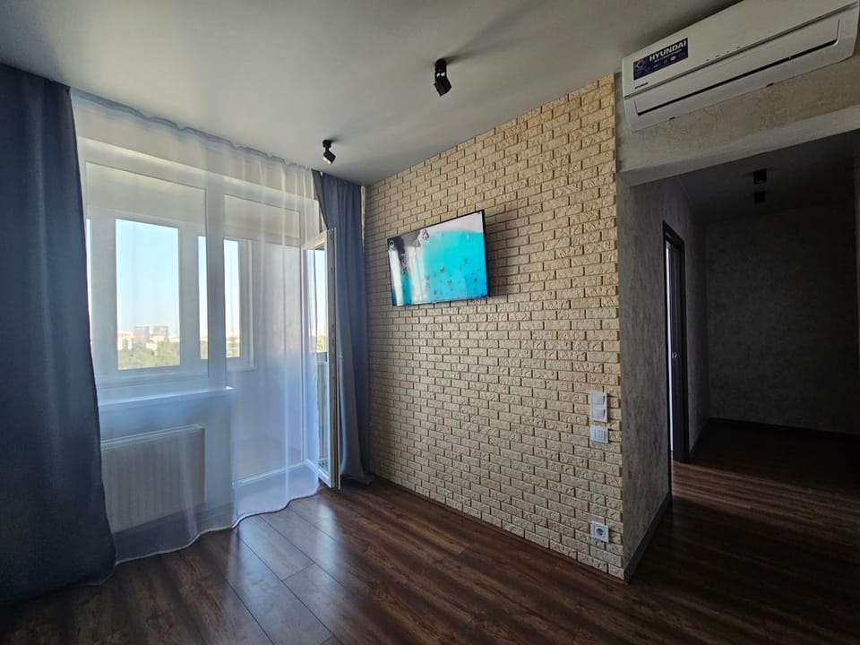 sky city Apartment in Odessa