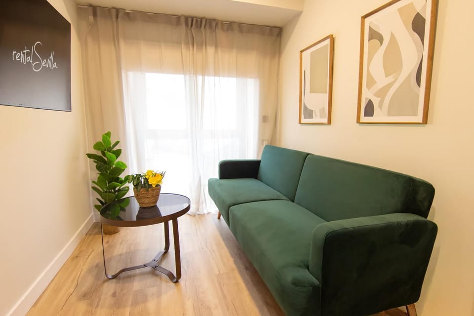 RentalSevilla Alfarería II Apartment in Seville