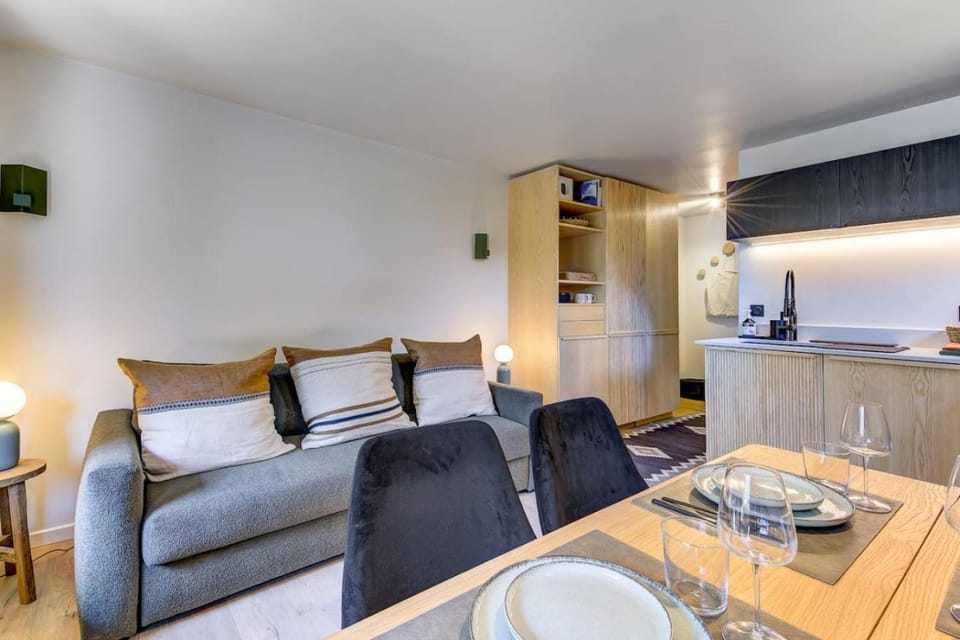 Ancelles - Cocon 1CH Balcon Parking HomeCine CentrePraz Apartment in Chamonix