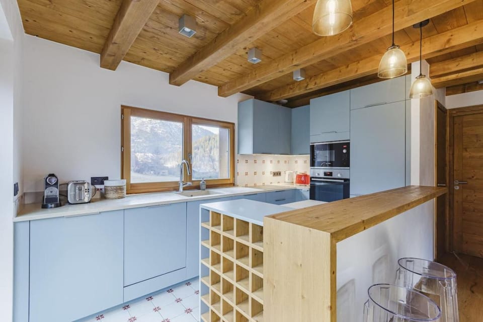 Marmottes - Chalet 7CH Familial 200m2 Cheminee Calme Vue Chalet in Les Houches