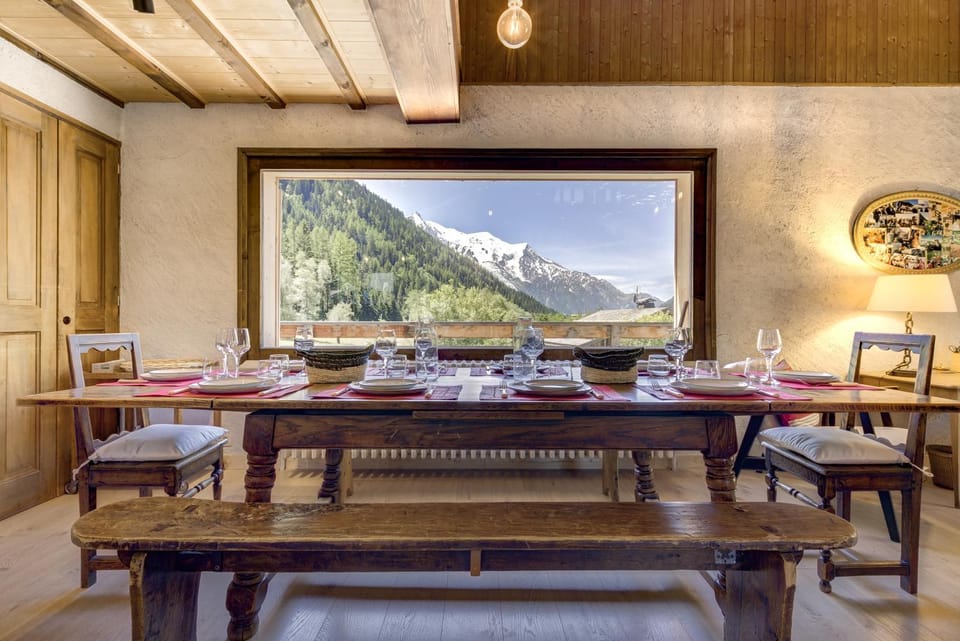 Le 111 - Chalet 4CH Calme Vue Pano 5mn Grands Montets Chalet in Chamonix