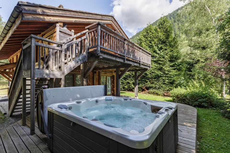 Whisky - Chalet 150m2 Calme Sauna Jacuzzi Chalet in Chamonix