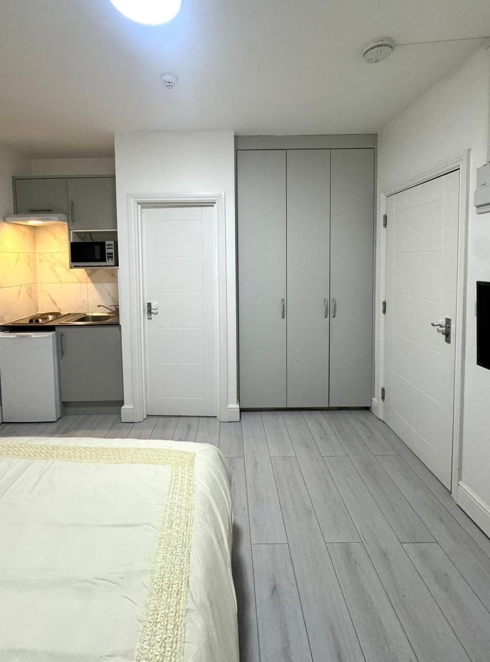 Cozy Golders Green Studio Flat Apartment in Scotland