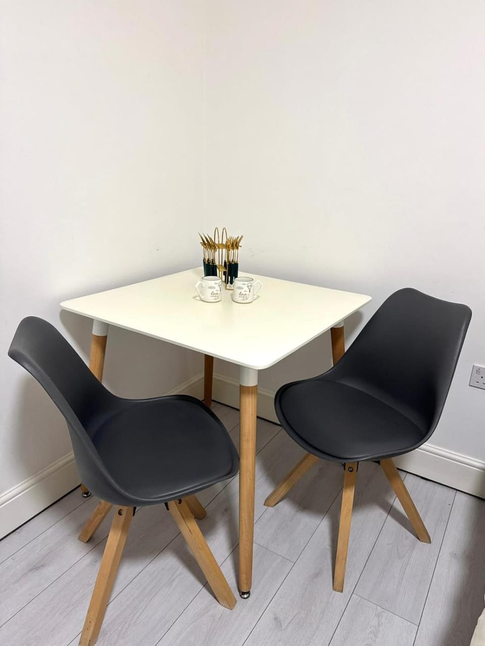 Cozy Golders Green Studio Flat Apartment in Scotland