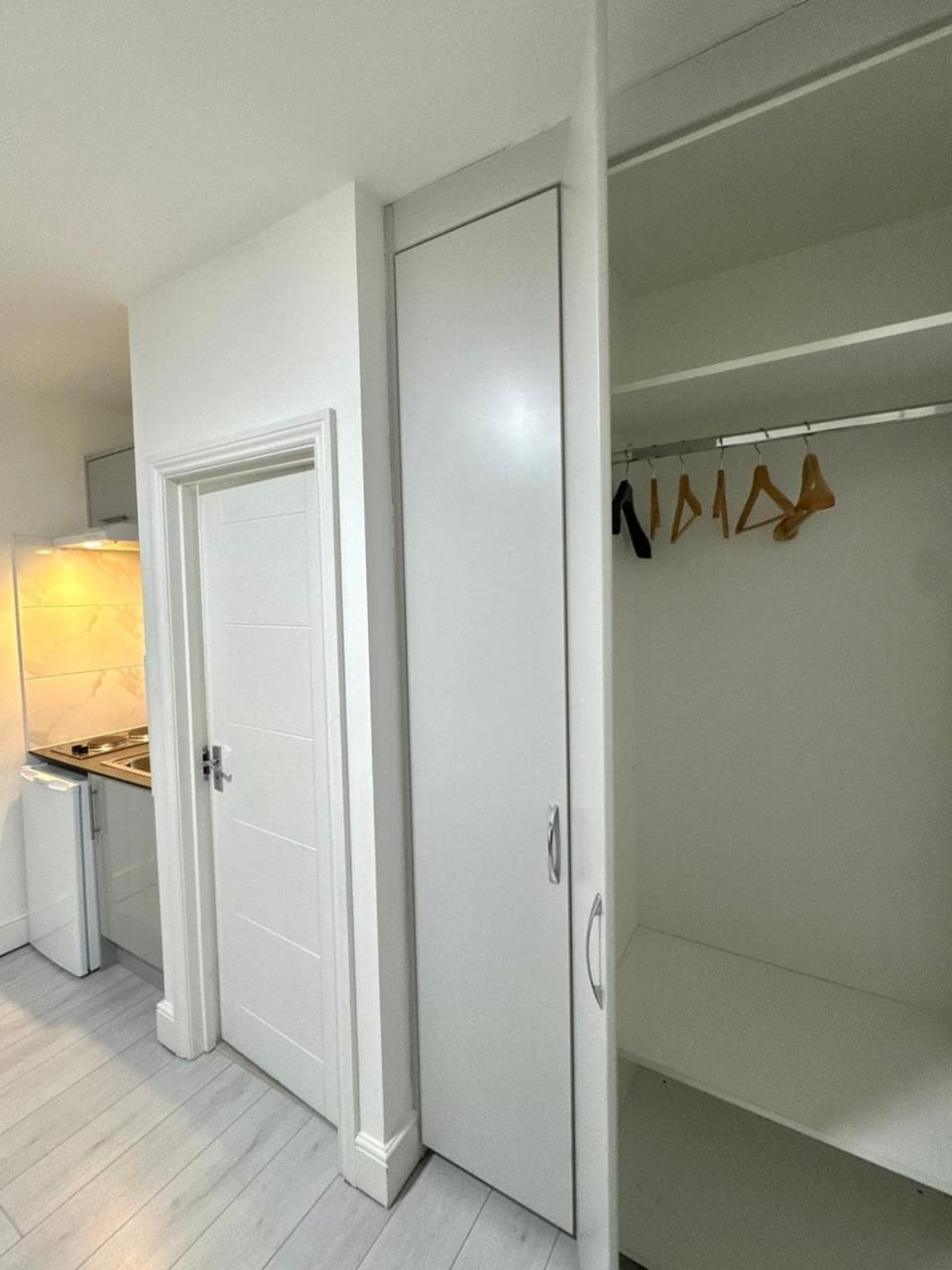 Cozy Golders Green Studio Flat Apartment in Scotland