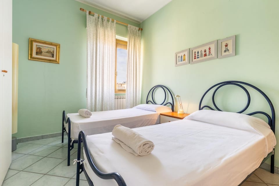 Hostdomus - Submarine Apartment Apartment in Liguria