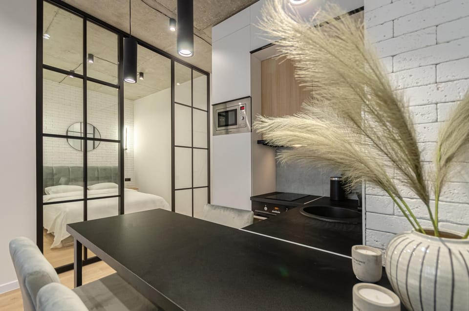 Photo of the whole room, microwave, kitchen
