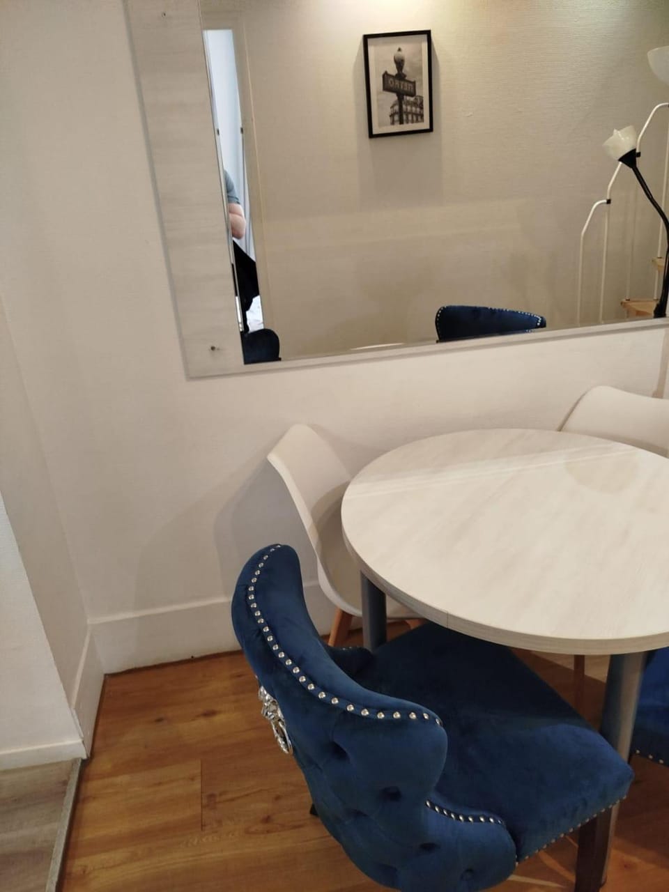 Chambre chez l'habitant à 200m des Champs Elysees et de l'Arc de Triomphe Apartment in Paris