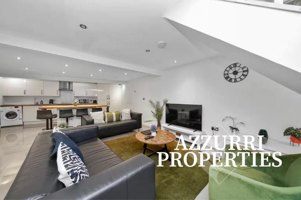 Spacious 2BR flat in Clapham Apartment in London