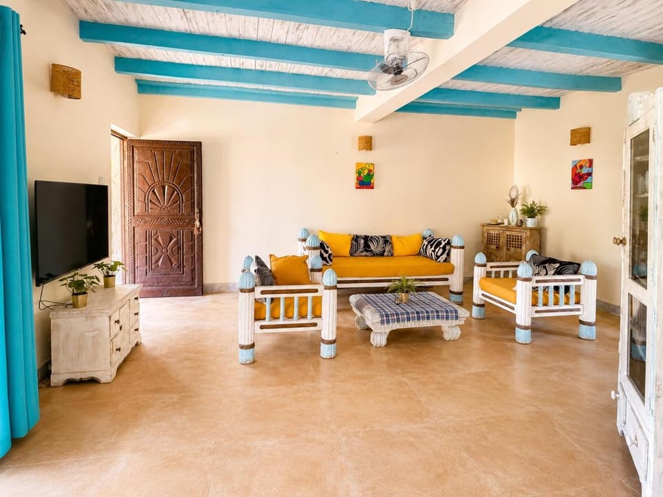 Tropical Court 2 BedroomDiani Beach villa Villa in Diani Beach