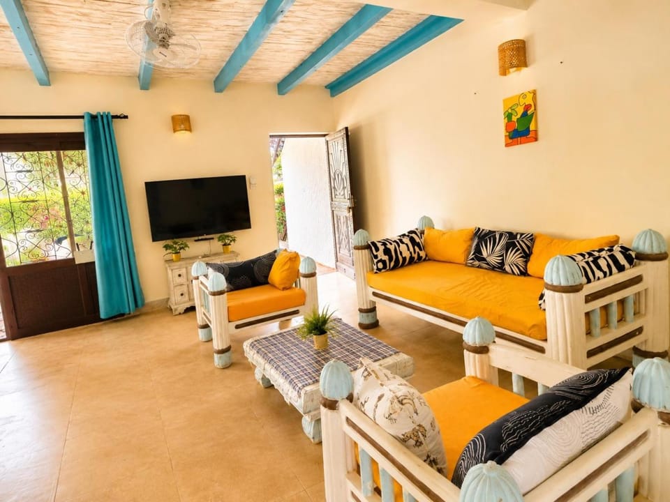Tropical Court 2 BedroomDiani Beach villa Villa in Diani Beach