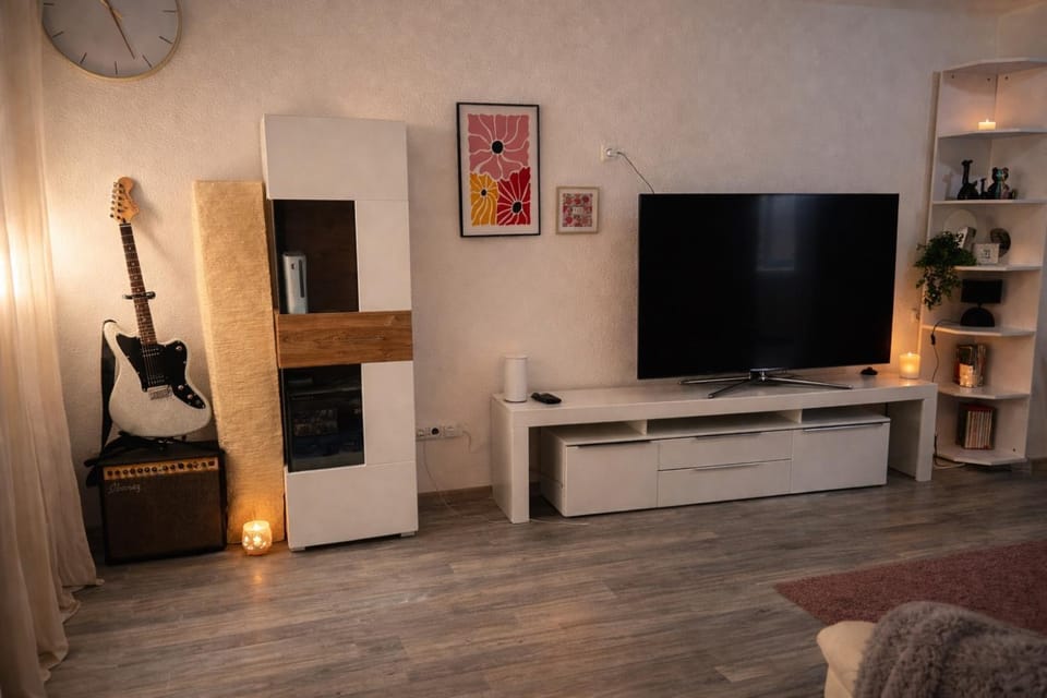 TV and multimedia, Living room