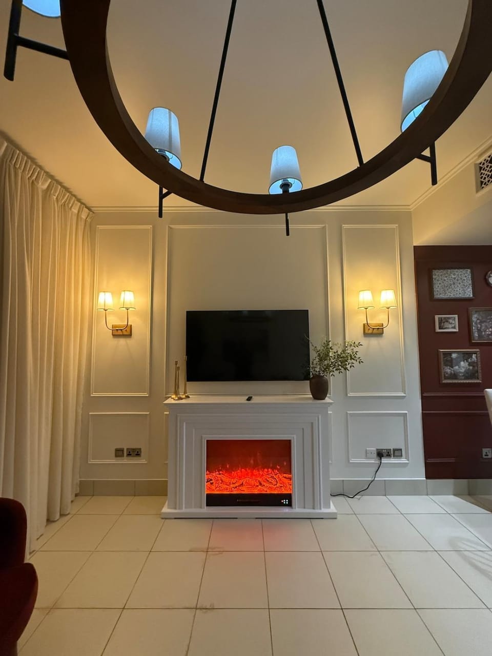 Communal lounge/ TV room, TV and multimedia, Living room, Evening entertainment