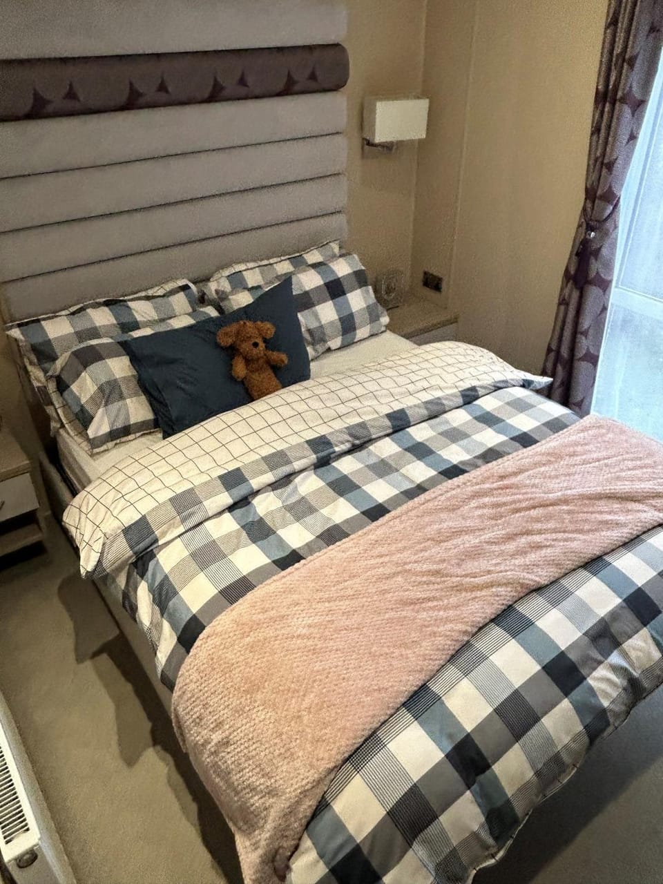 Tulip 10, Oakdene Forest Park , passes included Campground/ 
RV Resort in East Dorset District