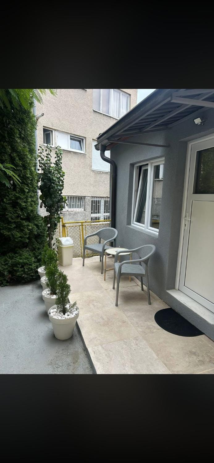 Patio, Day, Garden, View (from property/room), Balcony/Terrace, Seating area
