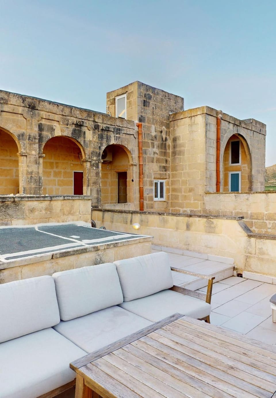 Balcony/Terrace, Balcony/Terrace