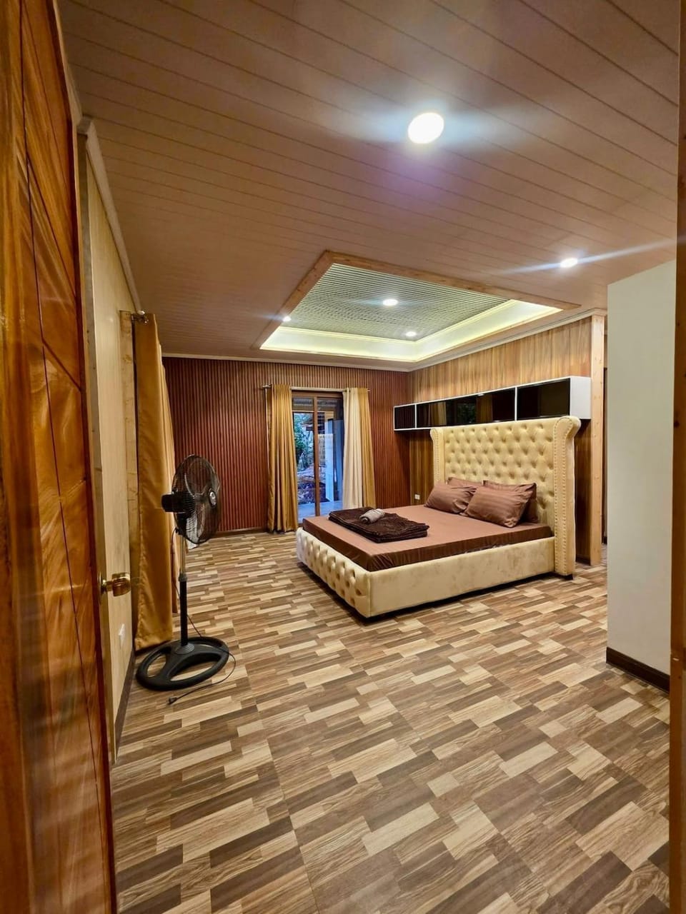Modern Cozy Cabin - Baguio Transient - 3BR with 4CR - New House Cabin in Baguio