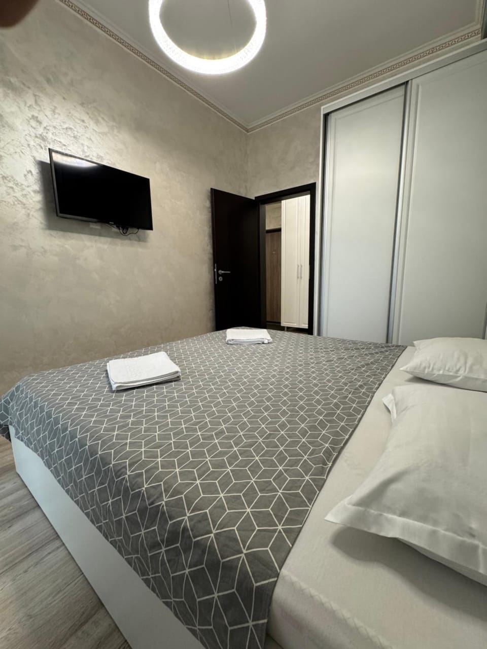 City Heart Residence-2 Rooms Apartment in Romania