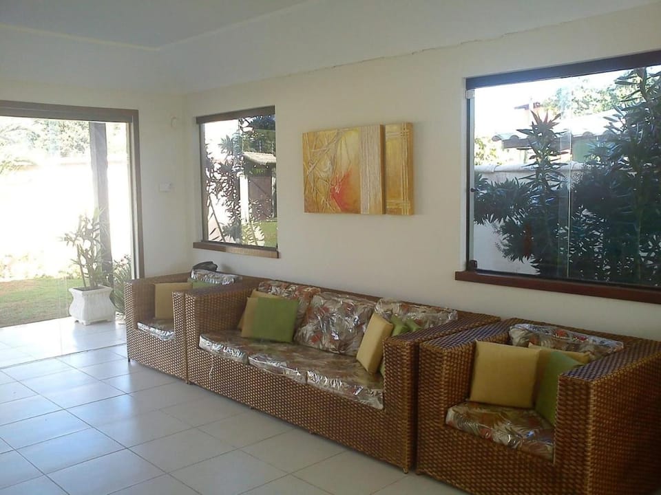 Casa com 4 suítes, perto da praia de Geribá House in Armacao dos Buzios