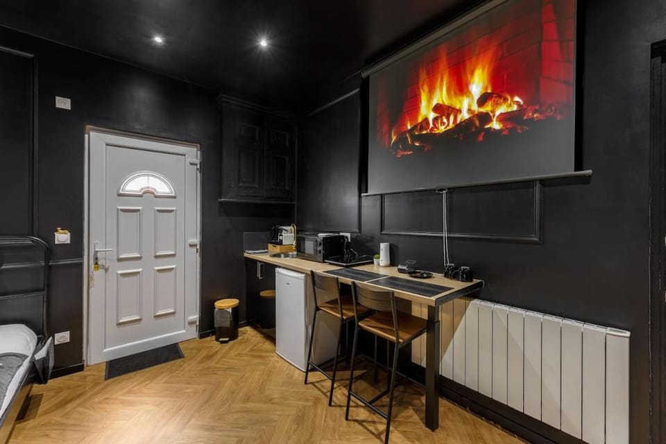 Le Spa Nocturne Apartment in Rouen