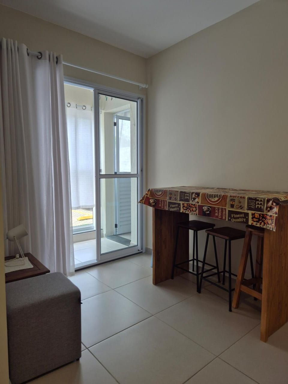 Apto TÉRREO CHARMOSO Apartment in São José dos Pinhais