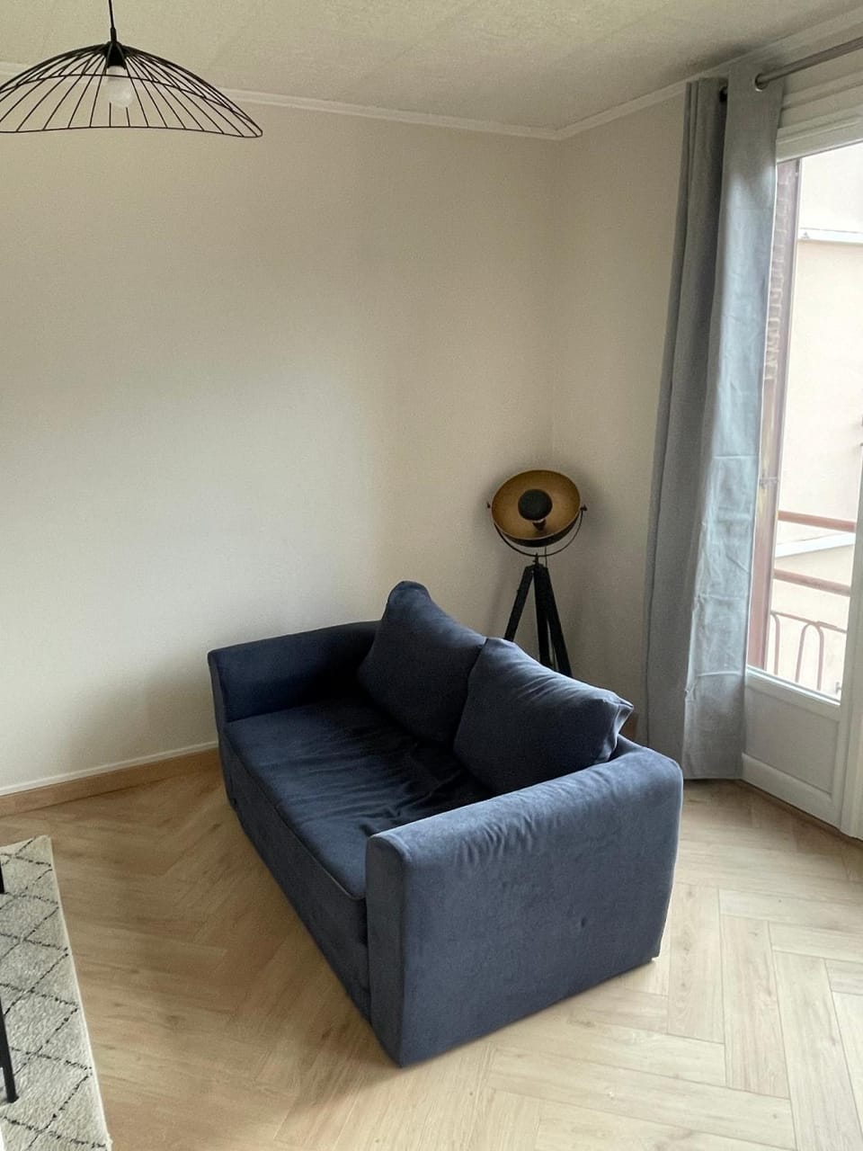 T2 design & cosy avec vue château, Centre et gare à pied, Parking gratuit Apartment in Nogent-le-Rotrou