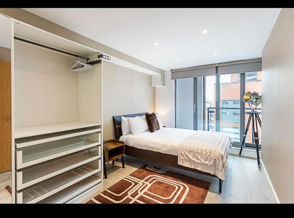 Two bedroom apartment near London Bridge Apartment in London Borough of Southwark