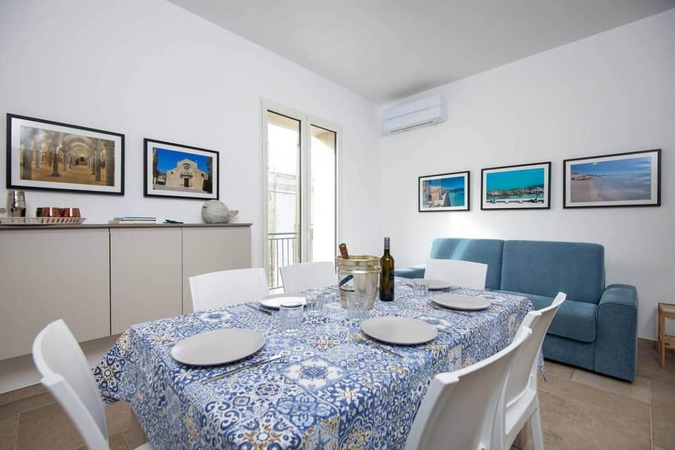 Dining area, air conditioner