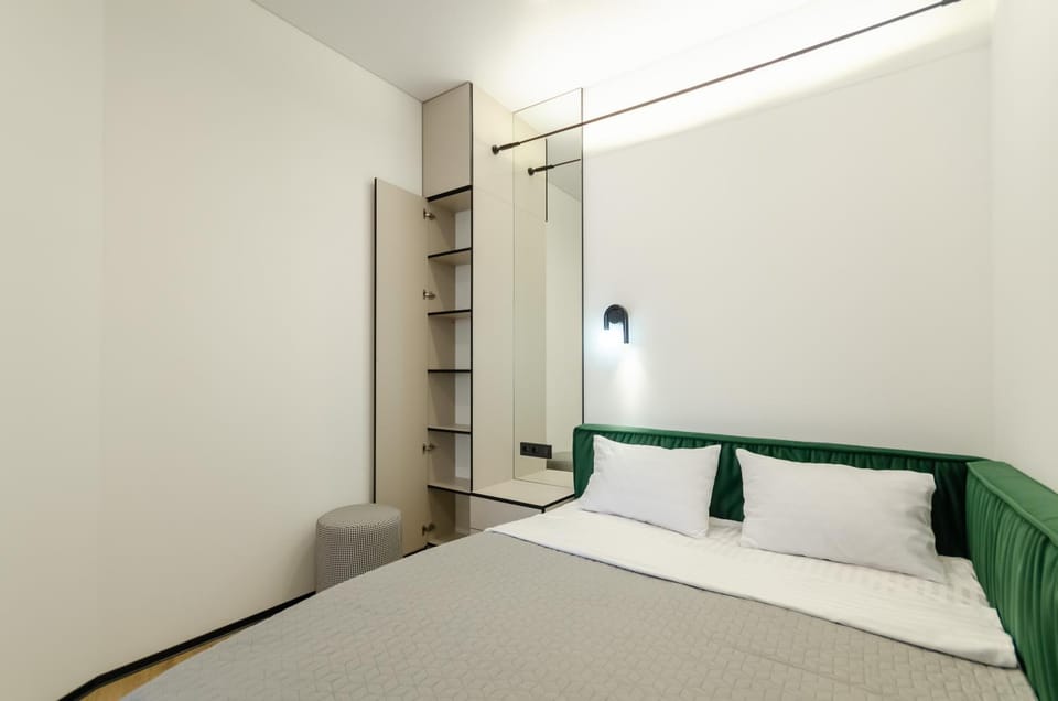 Bed, Bedroom, wardrobe