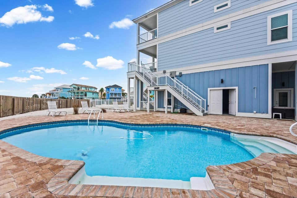 Captain's Cove House in Pensacola Beach