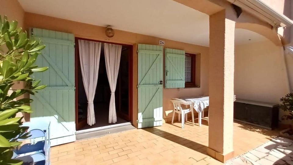 Day, Balcony/Terrace