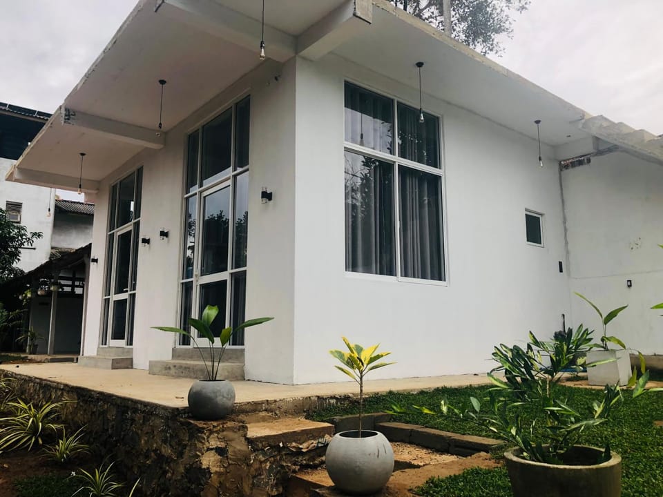 Property building, Garden, Garden view