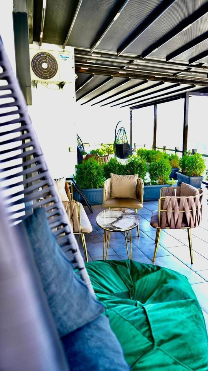 Patio, View (from property/room), Balcony/Terrace, Seating area