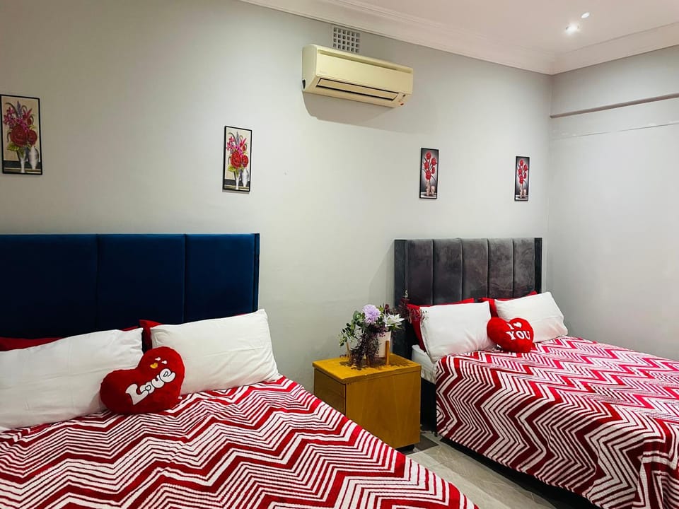 Annika`s dormitory in claremont Hostel in Cape Town