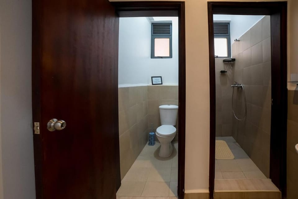 The Olive Pearl Lakeside Condo in Entebbe Apartment in Uganda