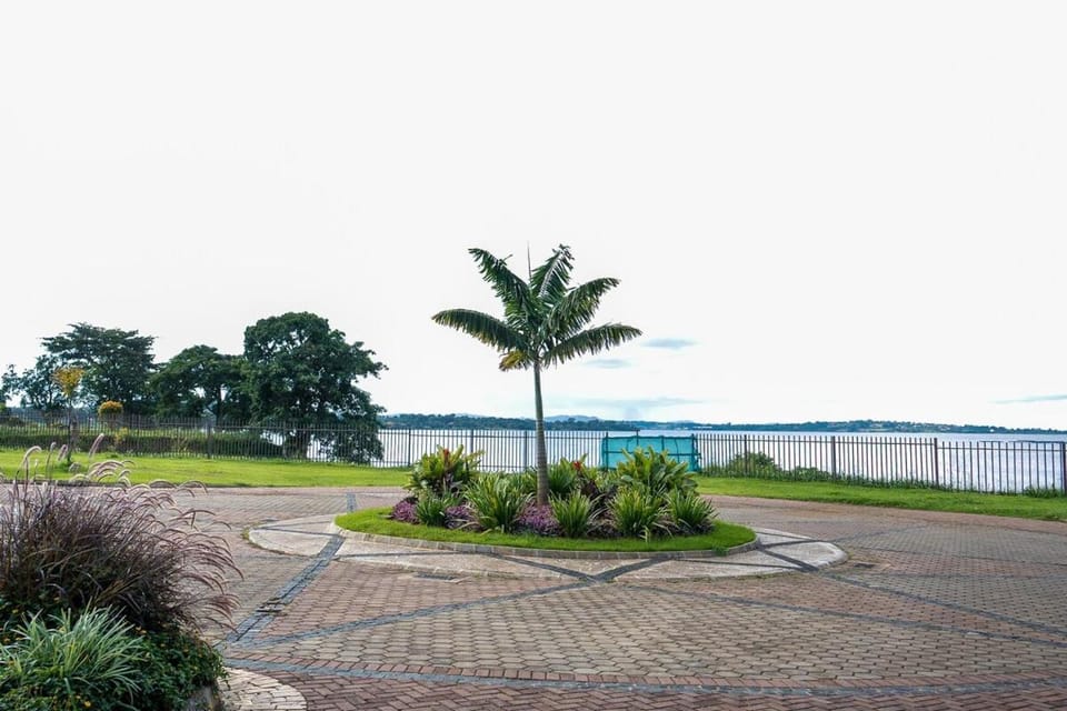 The Olive Pearl Lakeside Condo in Entebbe Apartment in Uganda