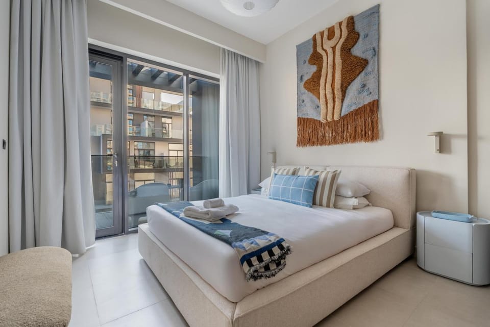 GuestReady | New 1BR with Maid’s Room | Spacious Apartment in Dubai